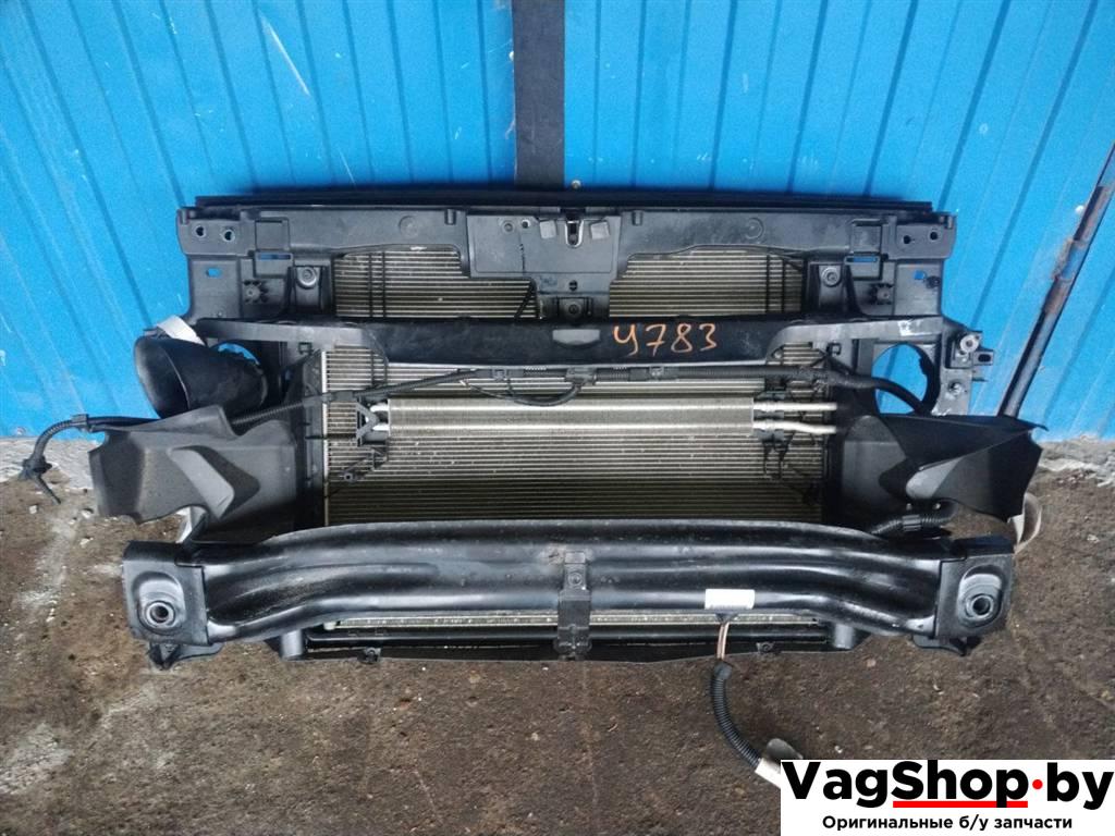 передняя панель крепления облицовки (телевизор) Volkswagen Touareg 2 поколение 2012, 3.6 л., FSI, CGR, бензин, АКПП, серебро, внедорожник 5 дв., полный привод - фото №1