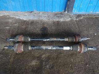 полуось задняя (приводной вал, ШРУС) Volkswagen Touareg 2 поколение 2012, 3.6 л., FSI, CGR, бензин, АКПП, серебро, внедорожник 5 дв., полный привод, 7P0501201G