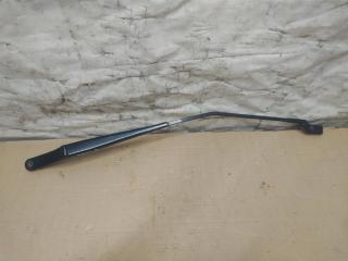 щеткодержатель (поводок стеклоочистителя, дворник) Volkswagen Caddy 3 поколение [рестайлинг] 2012, 2.0 л., TDi, CFH, дизель, АКПП, белый, минивэн, передний привод, 2K1955410B