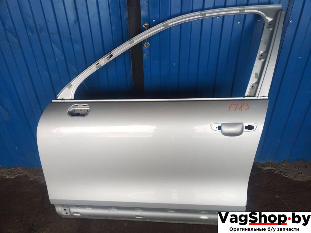 дверь передняя левая Volkswagen Touareg 2 поколение 2012, 3.6 л., FSI, CGR, бензин, АКПП, серебро, внедорожник 5 дв., полный привод, 7P0831111B - фото №1