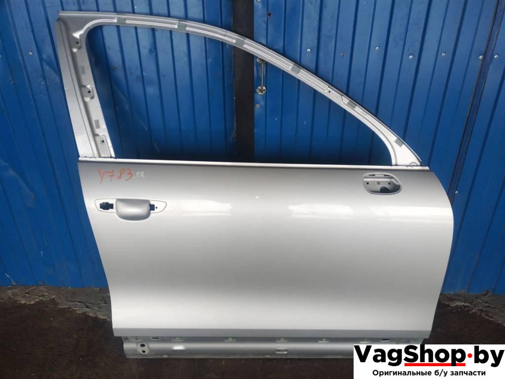 дверь передняя правая Volkswagen Touareg 2 поколение 2012, 3.6 л., FSI, CGR, бензин, АКПП, серебро, внедорожник 5 дв., полный привод, 7P0831112B - фото №1