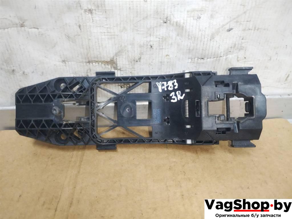 скелет ручки двери задней правой Volkswagen Touareg 2 поколение 2012, 3.6 л., FSI, CGR, бензин, АКПП, серебро, внедорожник 5 дв., полный привод, 5N0839885H - фото №1