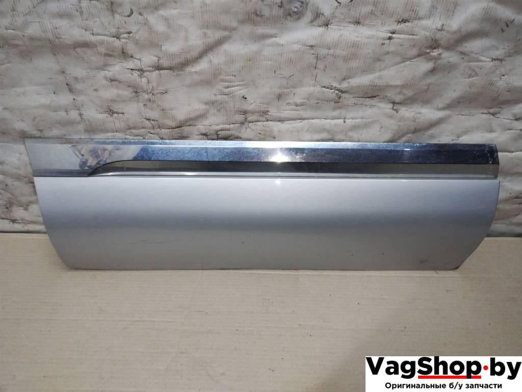 молдинг двери задней правой Volkswagen Touareg 2 поколение 2012, 3.6 л., FSI, CGR, бензин, АКПП, серебро, внедорожник 5 дв., полный привод, 7P6854950H - фото №1