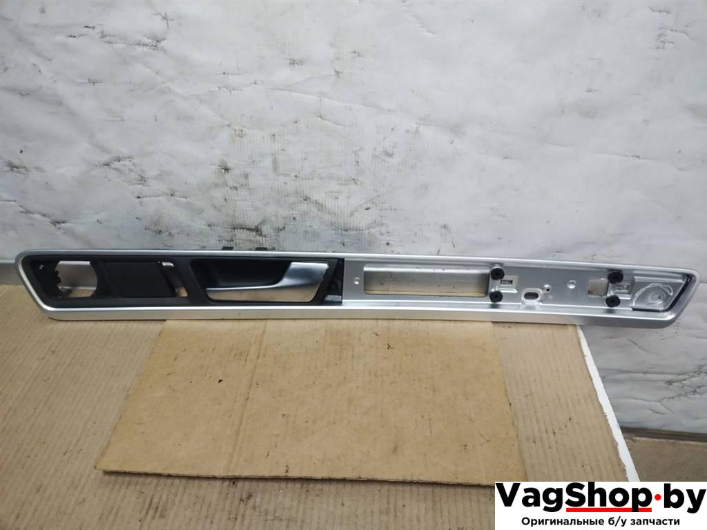 ручка внутренняя передняя правая Volkswagen Touareg 2 поколение 2012, 3.6 л., FSI, CGR, бензин, АКПП, серебро, внедорожник 5 дв., полный привод, 7P6837114, 7P6837410A - фото №1