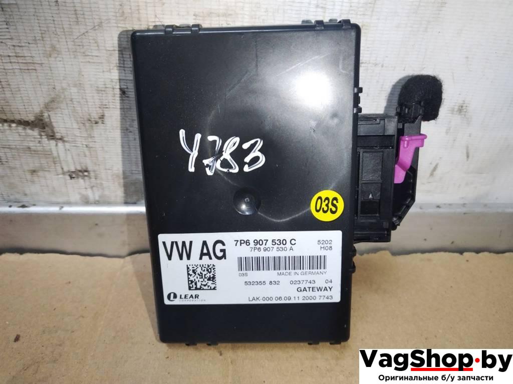 диагностический интерфейс Volkswagen Touareg 2 поколение 2012, 3.6 л., FSI, CGR, бензин, АКПП, серебро, внедорожник 5 дв., полный привод, 7P6907530A, 7P6907530C - фото №1
