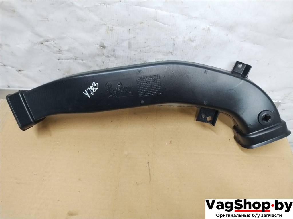 воздуховод Volkswagen Touareg 2 поколение 2012, 3.6 л., FSI, CGR, бензин, АКПП, серебро, внедорожник 5 дв., полный привод, 7P1819633A - фото №1