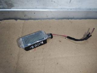 фонарь салона (плафон) Audi Q5 8R 2011, 3.0 л., TDi, CCW, дизель, АКПП, серый, внедорожник 5 дв., полный привод, 4E0947415