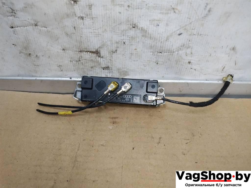 усилитель антенны Audi A4 B8/8K 2010, 2.7 л., TDi, CGK, дизель, МКПП, белый, седан, передний привод, 8K5035225AA - фото №1