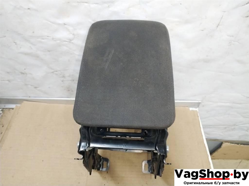 подлокотник Audi A4 B8/8K 2010, 2.7 л., TDi, CGK, дизель, МКПП, белый, седан, передний привод, 8K0864283 - фото №1