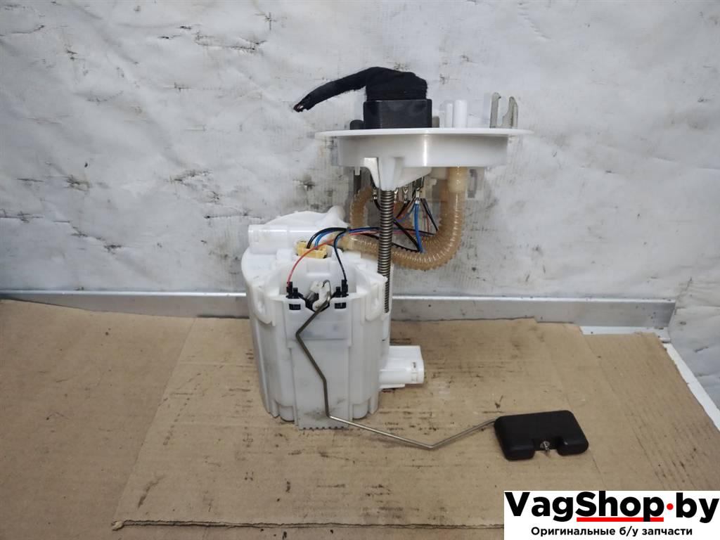 насос топливный Audi A4 B8/8K 2010, 2.7 л., TDi, CGK, дизель, МКПП, белый, седан, передний привод, 8K0919050H - фото №1