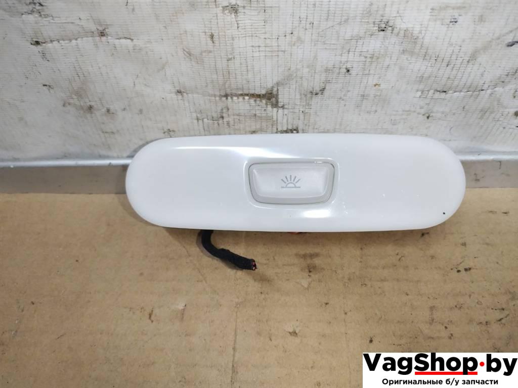 фонарь салона (плафон) Audi A4 B8/8K 2010, 2.7 л., TDi, CGK, дизель, МКПП, белый, седан, передний привод, 8T0947111 - фото №1