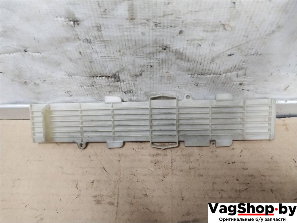 корпус салонного фильтра Audi A4 B8/8K 2010, 2.7 л., TDi, CGK, дизель, МКПП, белый, седан, передний привод, K6181 - фото №1