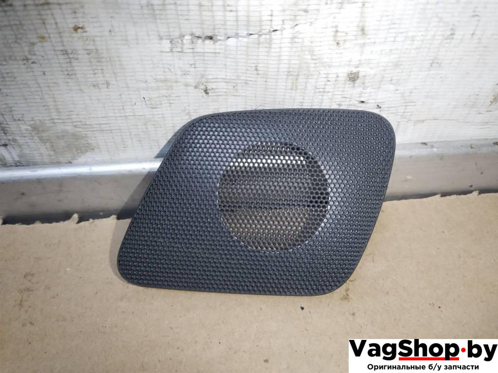 сетка на динамик Audi A4 B8/8K 2010, 2.7 л., TDi, CGK, дизель, МКПП, белый, седан, передний привод, 8K0035409 - фото №1