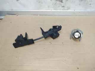 личинка дверного замка Audi A8 D3/4E [2-й рестайлинг] 2008, 4.2 л., FSI, BVJ, бензин, АКПП, серый, седан, полный привод, 4E2837064, 4F0837275A