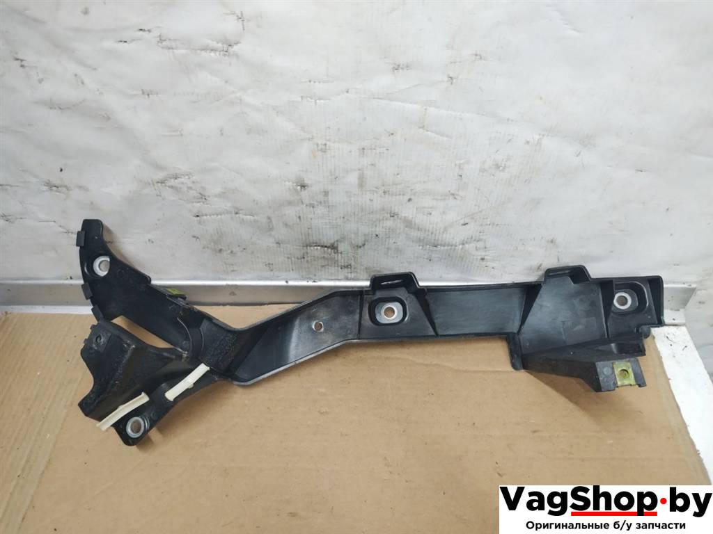 крепление ( кронштейн ) крыла Porsche Panamera 970 2011, 3.6 л., i, M 46.40, бензин, АКПП, черный, хетчбэк 5 дв., полный привод, 97055569701 - фото №1