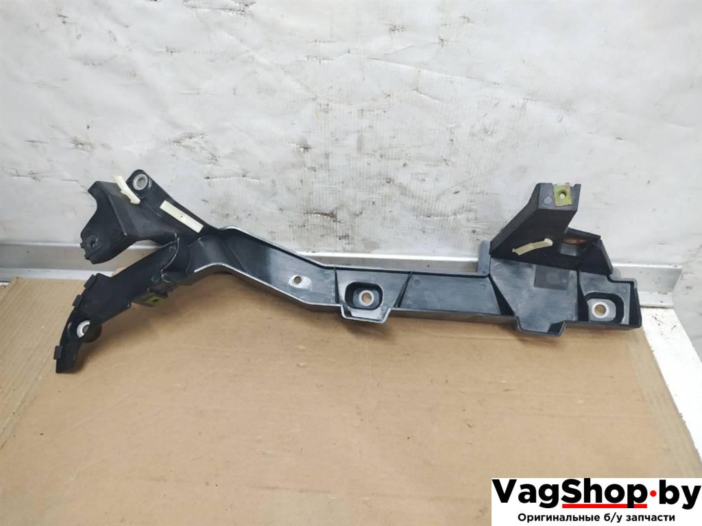 крепление ( кронштейн ) крыла Porsche Panamera 970 2011, 3.6 л., i, M 46.40, бензин, АКПП, черный, хетчбэк 5 дв., полный привод, 97055569801 - фото №1