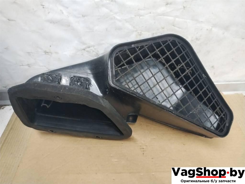 воздухозаборник Porsche Panamera 970 2011, 3.6 л., i, M 46.40, бензин, АКПП, черный, хетчбэк 5 дв., полный привод, 97057207202 - фото №1