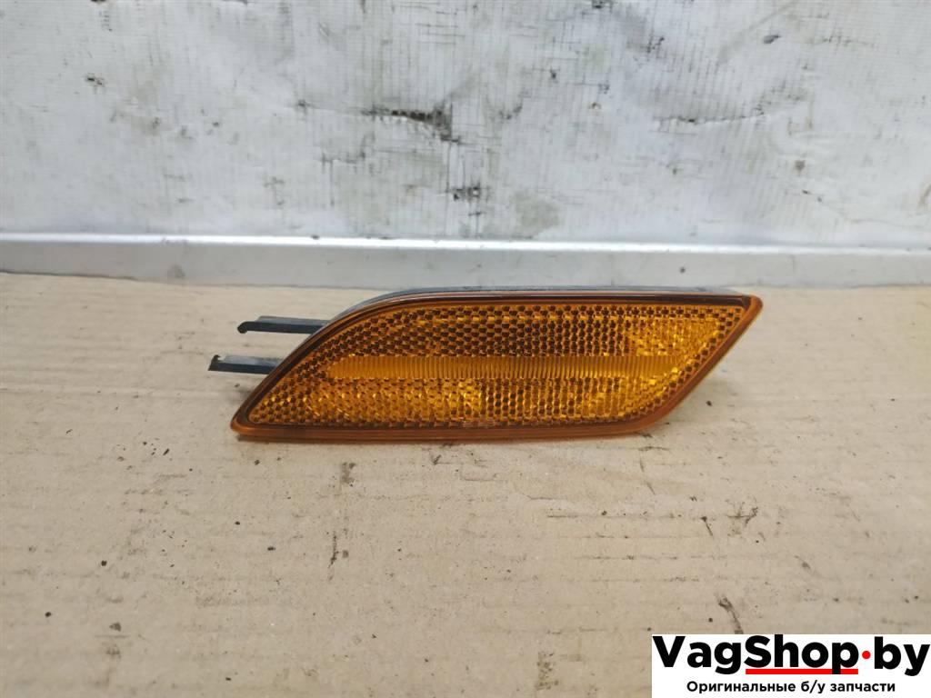 Фонарь габаритный Porsche Panamera 970 2011, 3.6 л., i, M 46.40, бензин, АКПП, черный, хетчбэк 5 дв., полный привод, 97063103700 - фото №1