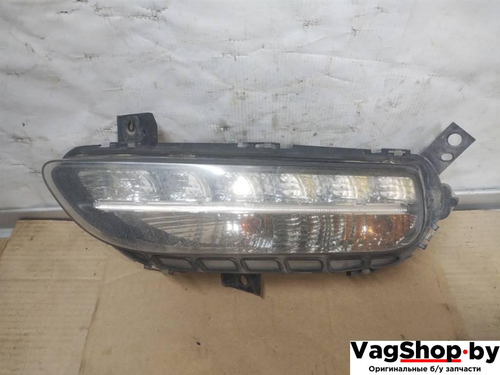 фара противотуманная правая Porsche Panamera 970 2011, 3.6 л., i, M 46.40, бензин, АКПП, черный, хетчбэк 5 дв., полный привод, 97063108202 - фото №1
