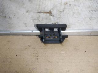 кронштейн (крепление) Volkswagen Touareg 1 поколение [рестайлинг] 2009, 3.0 л., TDi, BKS, дизель, АКПП, серый, внедорожник 5 дв., полный привод, 7L0853238A