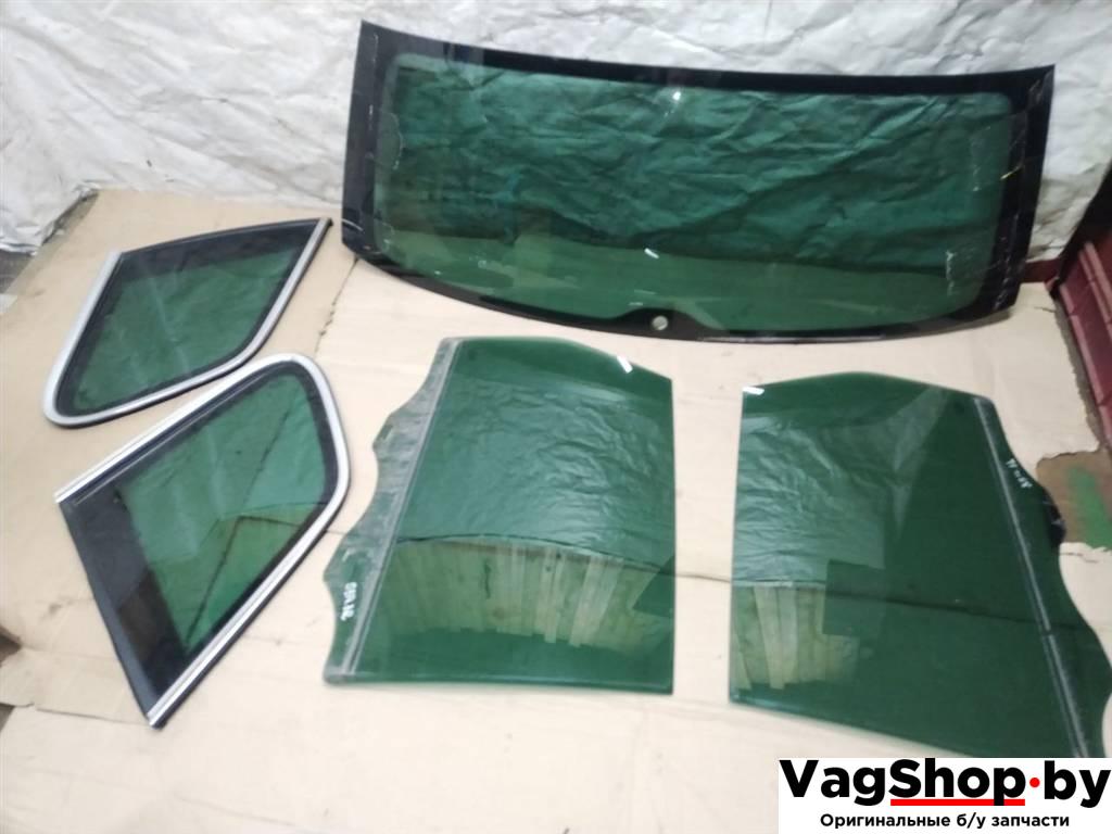 комплект задних стекол Volkswagen Touareg 2 поколение 2014, 3.6 л., FSI, CGR, бензин, АКПП, синий, внедорожник 5 дв., полный привод - фото №1