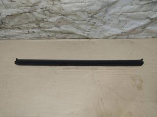 уплотнитель двери Volkswagen Touareg 2 поколение 2014, 3.6 л., FSI, CGR, бензин, АКПП, синий, внедорожник 5 дв., полный привод, 7P0839471C