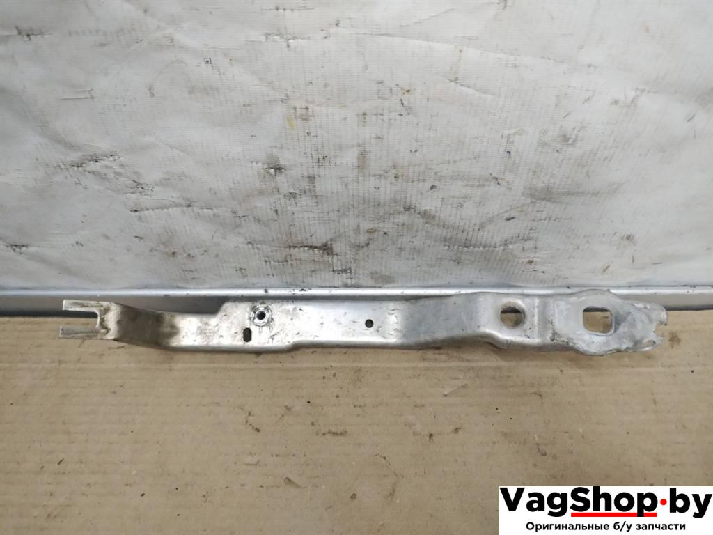 крепление ( кронштейн ) крыла Audi A7 1 4G 2012, 3.0 л., TDi, CLA, дизель, АКПП, белый, хетчбэк 5 дв., полный привод, правый руль, 4G8807592C - фото №1