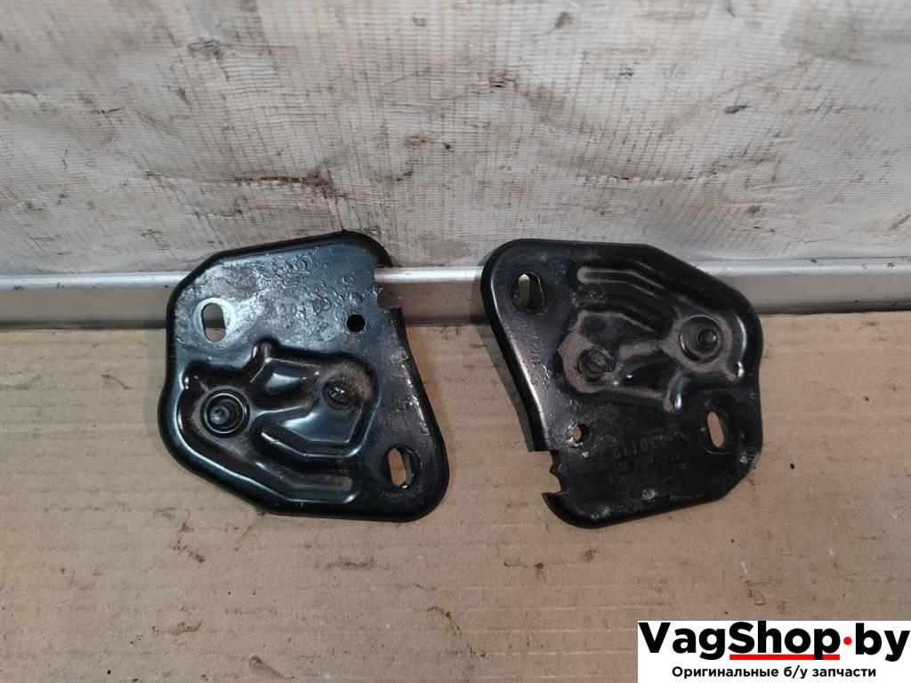 замок капота Audi A7 1 4G 2012, 3.0 л., TDi, CLA, дизель, АКПП, белый, хетчбэк 5 дв., полный привод, правый руль, 4G0823186 - фото №1