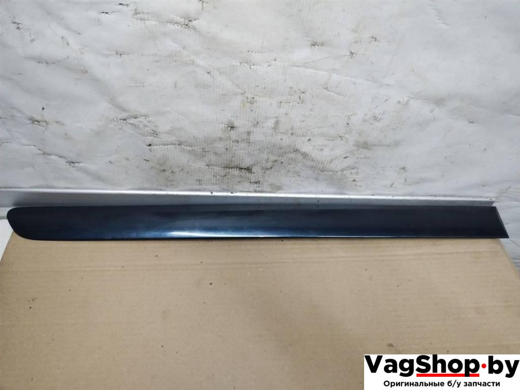 молдинг двери задней правой Volkswagen Golf Plus 1 поколение 2007, 1.9 л., TDi, BLS, дизель, МКПП, сине-зеленый хамелеон, хетчбэк 5 дв., передний привод, 1K4853754A - фото №1