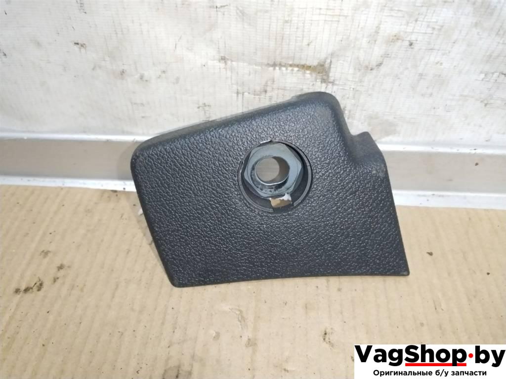 накладка декоративная Volkswagen Golf Plus 2 поколение 2010, 1.6 л., TDi, CAY, дизель, АКПП, красный, хетчбэк 5 дв., передний привод, 5M0885245A, 5M0885073D - фото №1