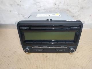 магнитола Volkswagen Golf Plus 2 поколение 2010, 1.6 л., TDi, CAY, дизель, АКПП, красный, хетчбэк 5 дв., передний привод, 5M0035186AA