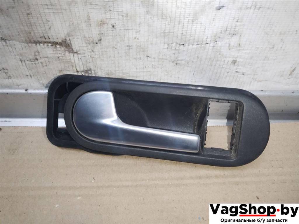 ручка внутренняя передняя левая Volkswagen Golf Plus 1 поколение 2008, 1.9 л., TDi, BLS, дизель, МКПП, серый, хетчбэк 5 дв., передний привод - фото №1
