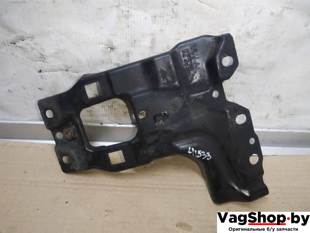 кронштейн (крепление) Volkswagen Sharan 2 поколение 2011, 2.0 л., TDi, CFF, дизель, МКПП, черный, минивэн, передний привод, 7N0805567 - фото №1