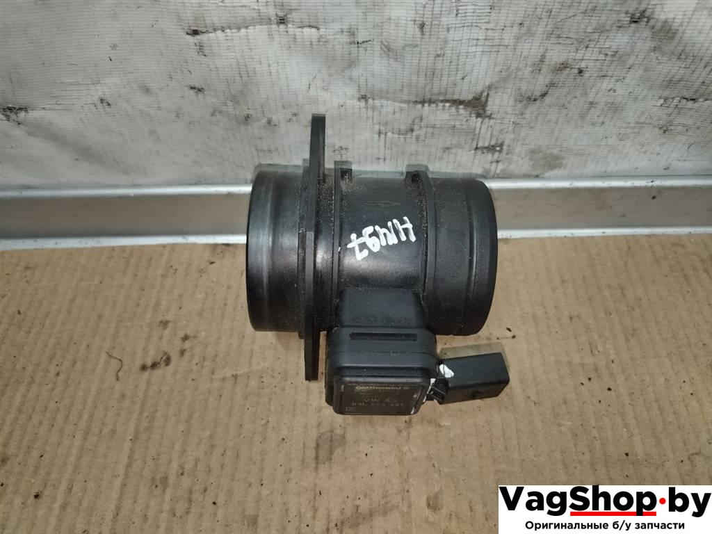 расходомер воздуха Volkswagen Golf Plus 2 поколение 2010, 1.6 л., TDi, CAY, дизель, АКПП, красный, хетчбэк 5 дв., передний привод, 03L906461 - фото №1