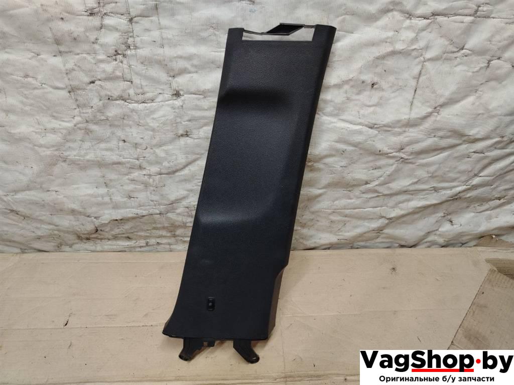 обшивка стойки центральной правой Volkswagen Golf Plus 2 поколение 2010, 1.6 л., TDi, CAY, дизель, АКПП, красный, хетчбэк 5 дв., передний привод, 5M0867298K, 5M0867298H - фото №1