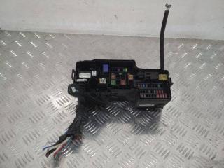 блок предохранителей Citroen C1 2 поколение 2015, 821110HS20A