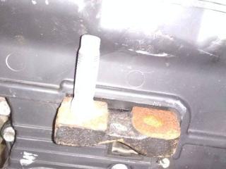 кронштейн двигателя Mazda 626 GF 1997, 2.0 л., бензин, МКПП