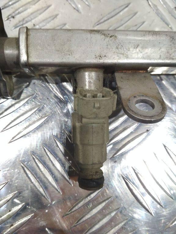 форсунка Kia Picanto 2 поколение 2013, 1.0 л., бензин, 35310-04000 - фото №1