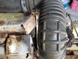 патрубок воздушного фильтра Nissan Cabstar 2 поколение F23 2002, 3.0 л., дизель, МКПП, 65769X204