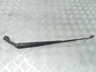 щеткодержатель (поводок стеклоочистителя, дворник) Toyota Yaris Verso 1 поколение 1999