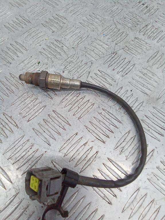 лямбда-зонд Mercedes-Benz A-Класс W176 2013, 1.6 л., A0075426318 - фото №1