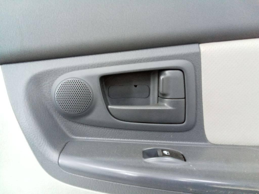 ручка внутренняя передняя правая Kia Cerato 1 поколение 2004, 82623-LD000 - фото №1