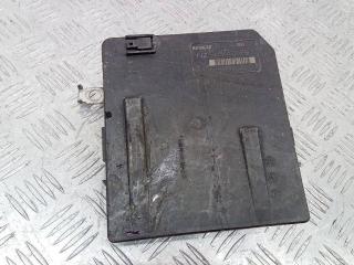 блок предохранителей Renault Megane 3 поколение 2008, 1.5 л., дизель, МКПП, 8200481866