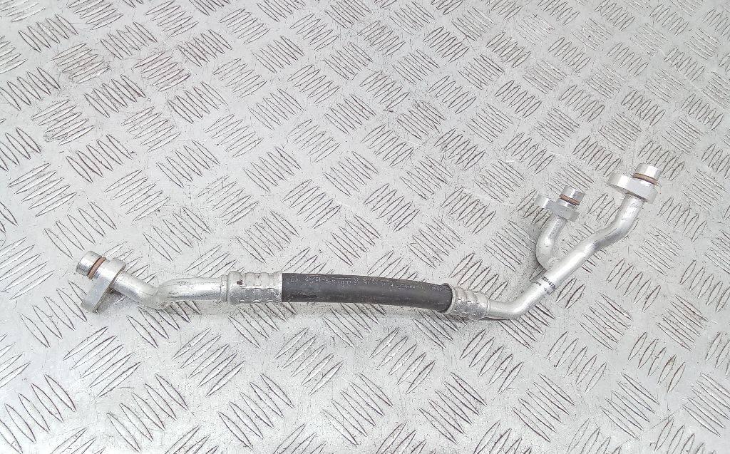 трубка кондиционера Renault Zoe 1 поколение 2018, 924467761R - фото №1