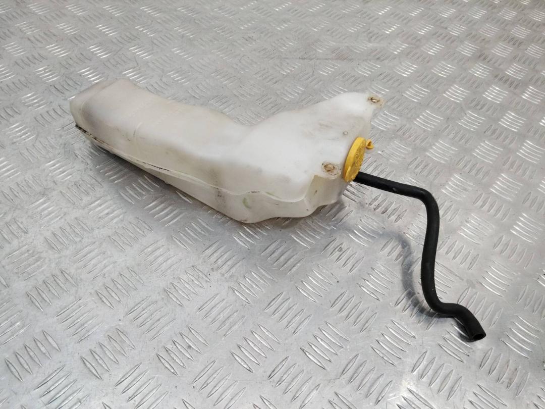 бачок расширительный Subaru Legacy 3 поколение 1999, 45151AC000 - фото №1