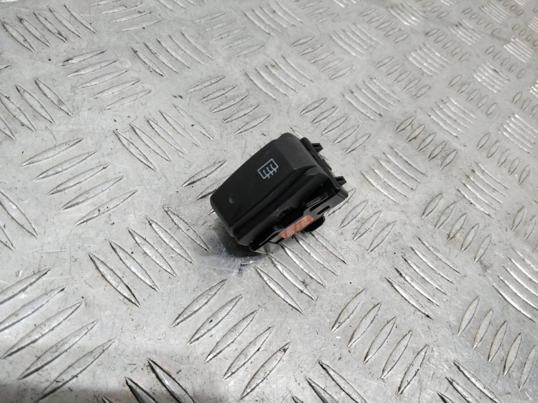кнопка обогрева заднего стекла Renault Lodgy 2014, 253503244R - фото №1