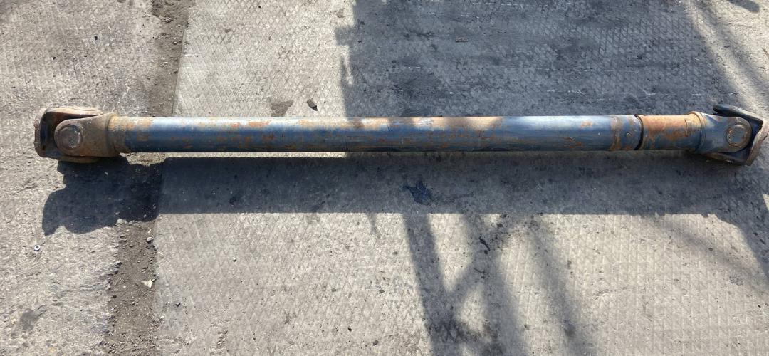 карданный вал Mercedes-Benz Actros 3 поколение (MP3) 2008, 6564110031 - фото №1