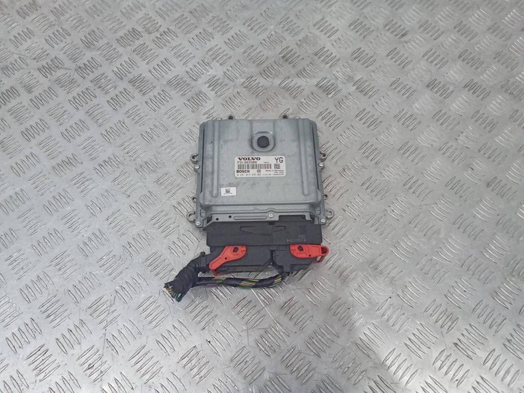 блок управления двигателем Volvo XC60 1 поколение 2011, 2.4 л., дизель, P31303388 - фото №1