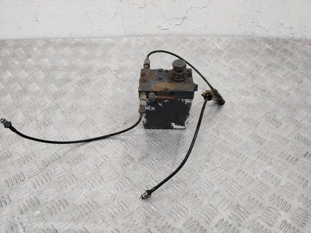 насос подъёма кабины Mercedes-Benz Actros 4 поколение (MP4) 2013, 1041835 - фото №1