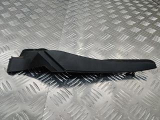 молдинг лобового стекла Renault Megane 3 поколение 2009, 668630006R